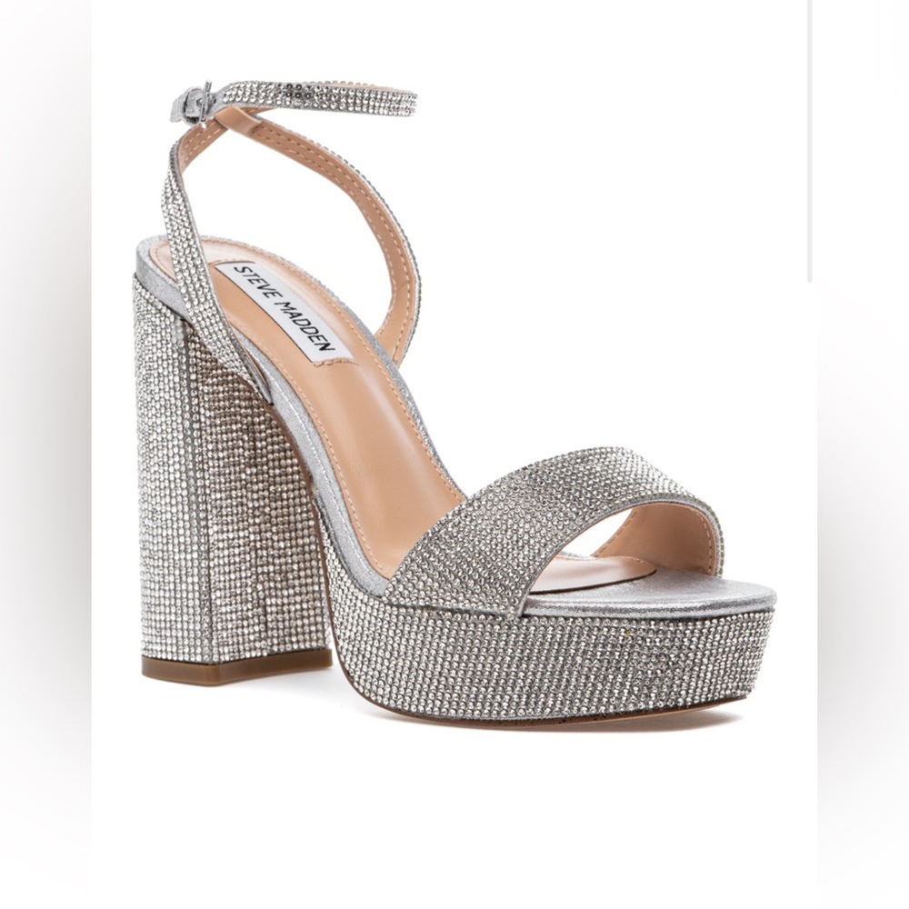 Steven Madden LESSA SANDAL RHINESTONES 6.5